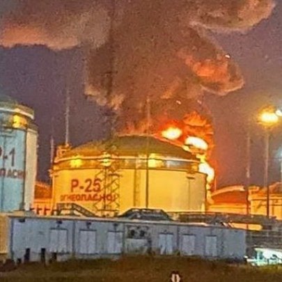 Ukrayna, Rusya'nın Samara Bölgesindeki Petrol Rafinerisini Hedef Aldı