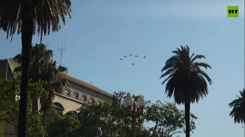 Arjantin, Danimarka'dan Aldığı F-16 Savaş Uçaklarını Buenos Aires Üzerinde Uçurdu