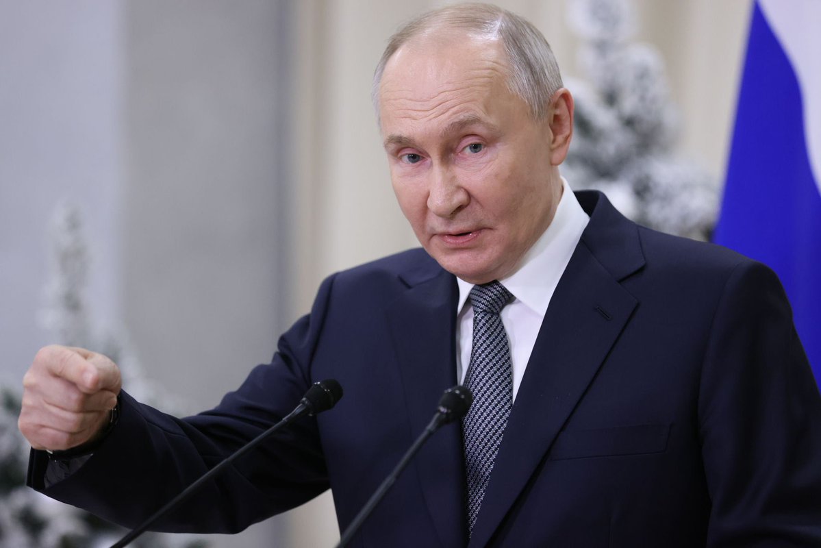 Putin: 'Toplumlar Entelektüel Elitler ve İnsan Otomatlardan Oluşmamalı'