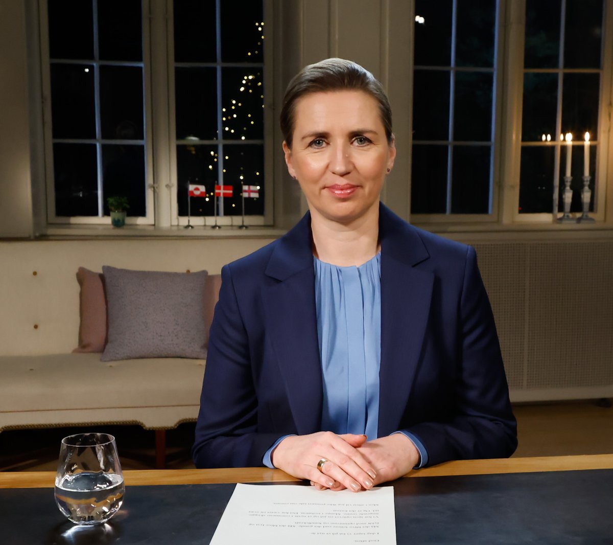 Danimarka Başbakanı Frederiksen'den Teknoloji Devlerine Sert Eleştiri: 'Çocuklarımızın Çocukluğunu Çaldılar!'