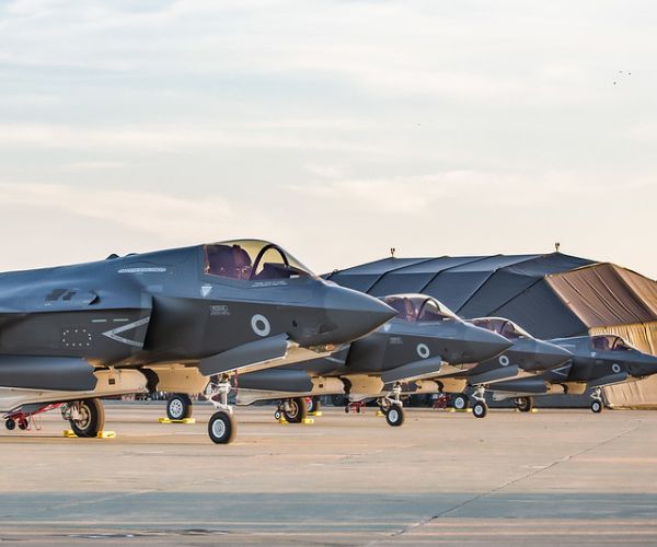 Birleşik Krallık, Güney Kıbrıs'taki Üssünü Korumak İçin 6 F-35 Savaş Uçağı Konuşlandırdı İddiası