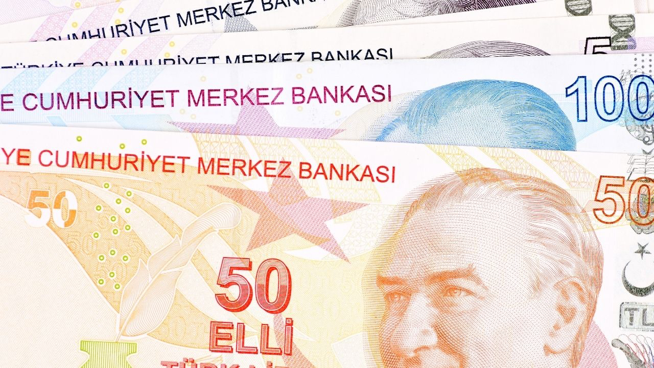 130 Bin TL Mevduatta Faiz Geliri Rekor Seviyeye Ulaştı