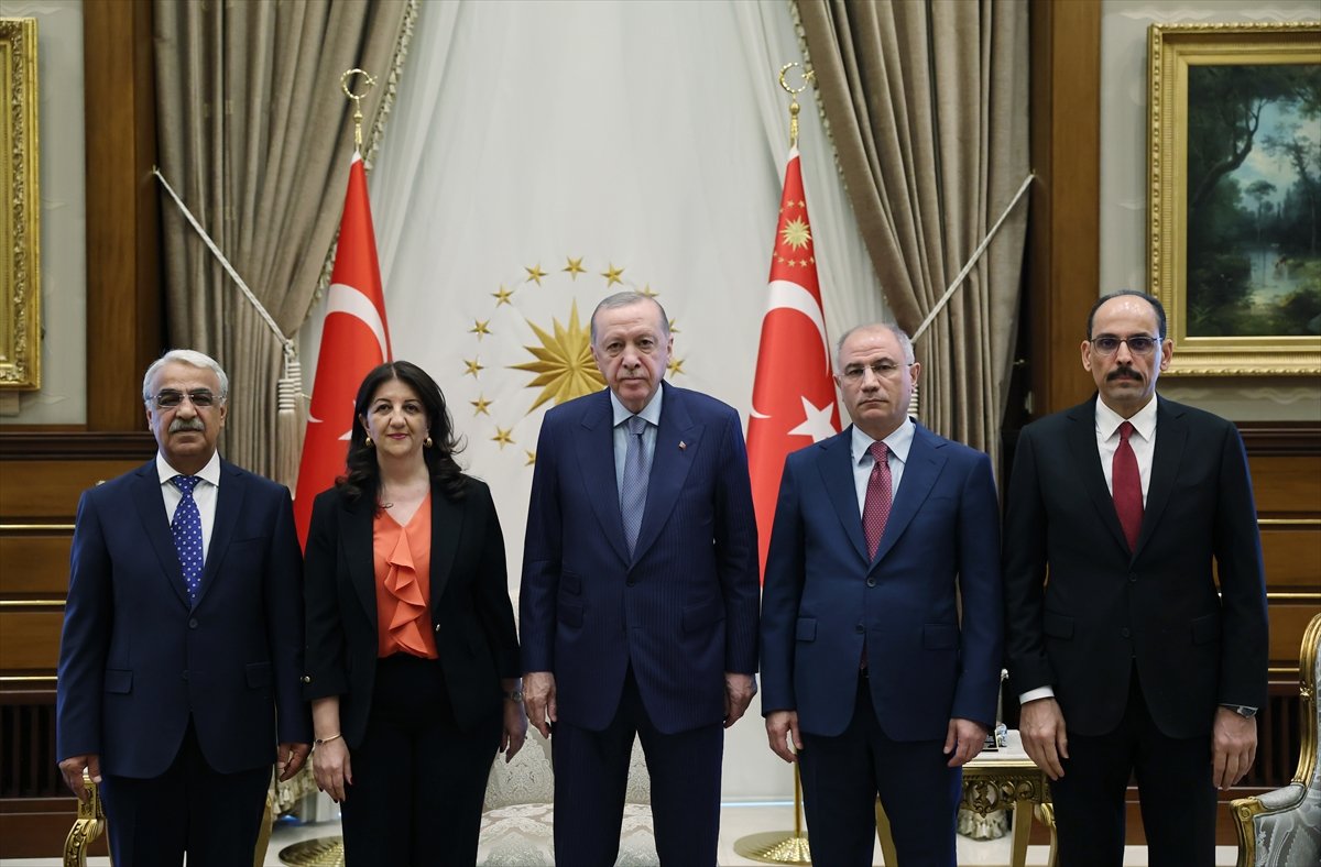 Cumhurbaşkanı Erdoğan DEM Parti Heyetiyle Görüştü