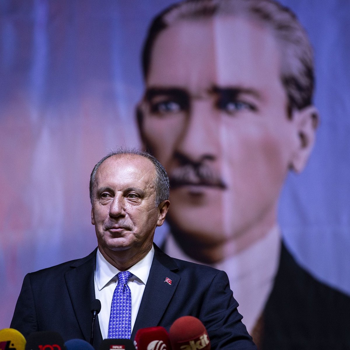 Muharrem İnce'den Seçme Yaşı Çağrısı: İngiltere Örneği Türkiye İçin Uygun mu?