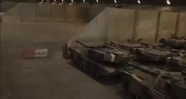 Ukrayna'ya Abrams Tankları Teslim Edildi