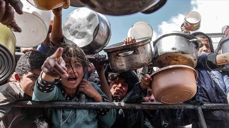 Gazze'de Açlık Krizi: Çocuklar Çaresizlik İçinde