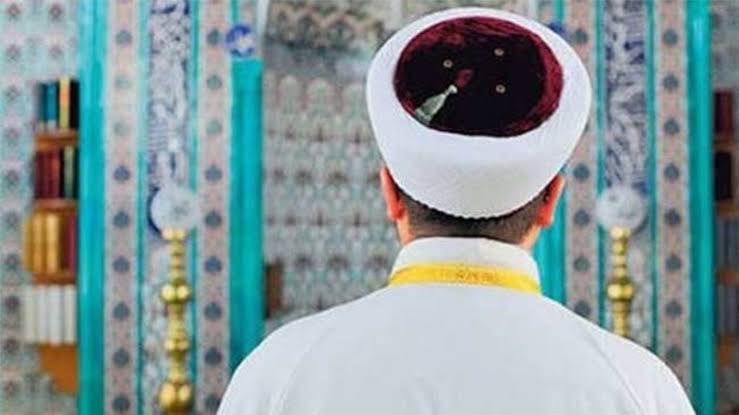 Konya'da Diploma Sahtekarlığı: 4 İmam Tutuklandı