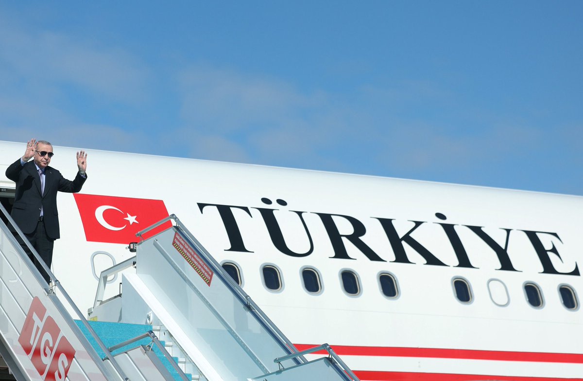 Cumhurbaşkanı Erdoğan, Şarm El-Şeyh Barış Zirvesi'ne Katılmak Üzere Mısır'a Gitti