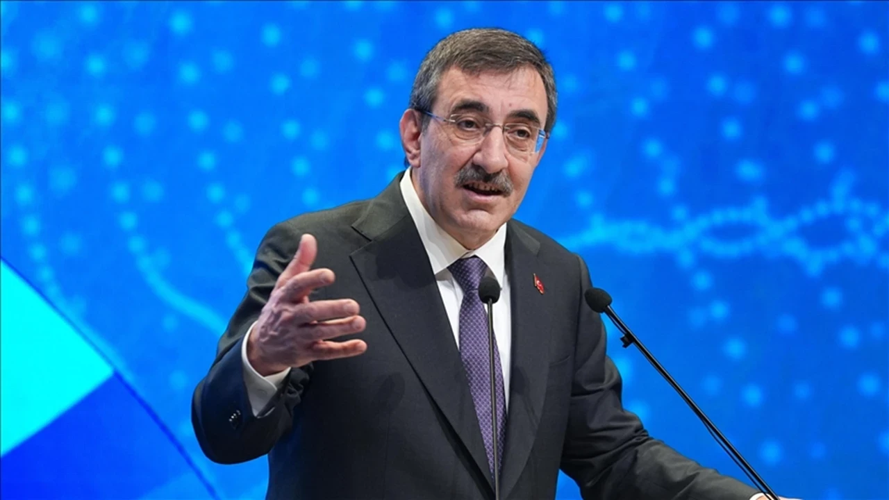 Ekonomi Koordinasyon Kurulu: 'Dezenflasyon Süreci Devam Edecek, Sanayiye 1 Trilyon Liralık Destek Sağlanacak'