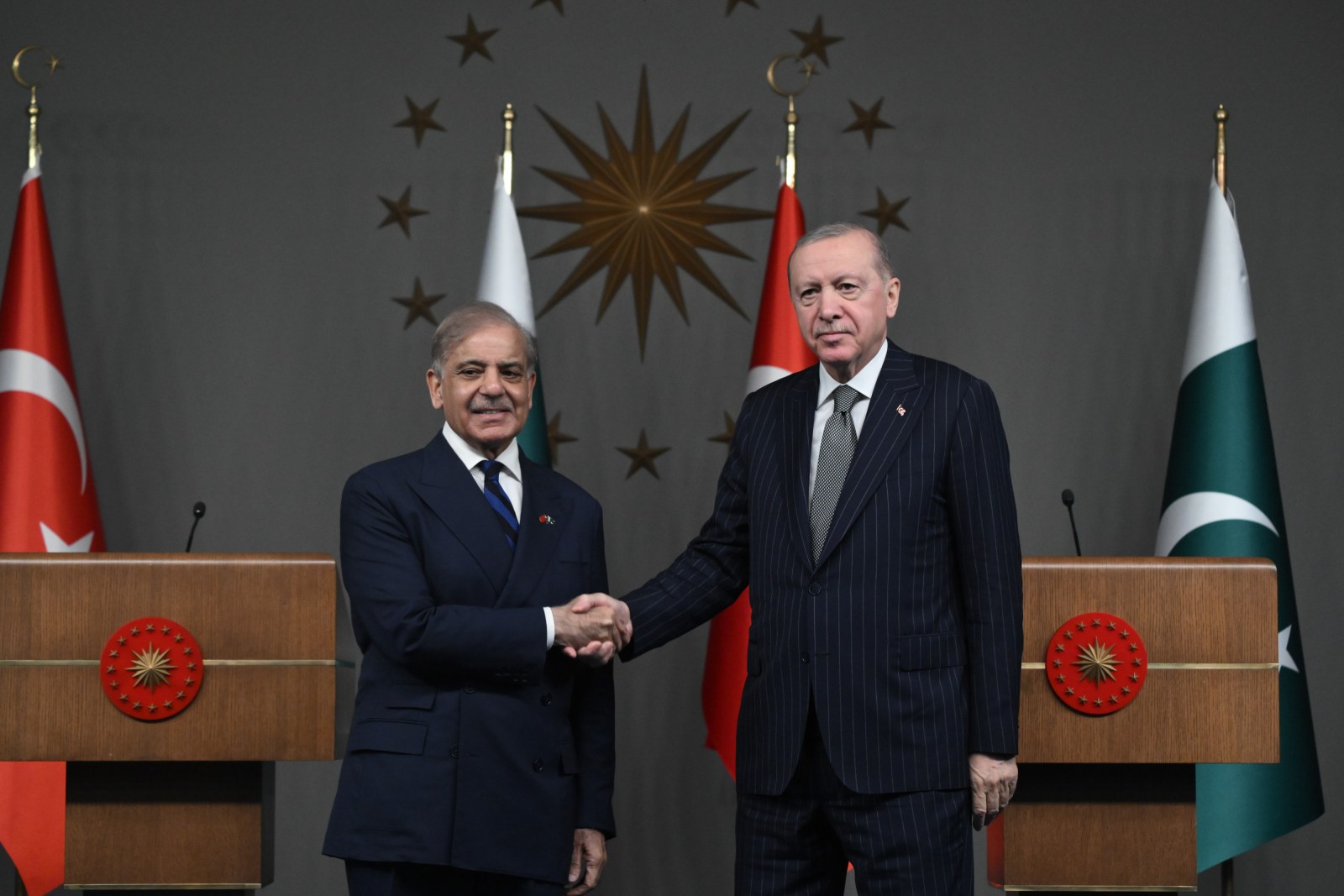 Erdoğan: 'Pakistan’la Dayanışmamız Güçlenerek Sürecek, Bölgemizde Barış İçin Çalışacağız'