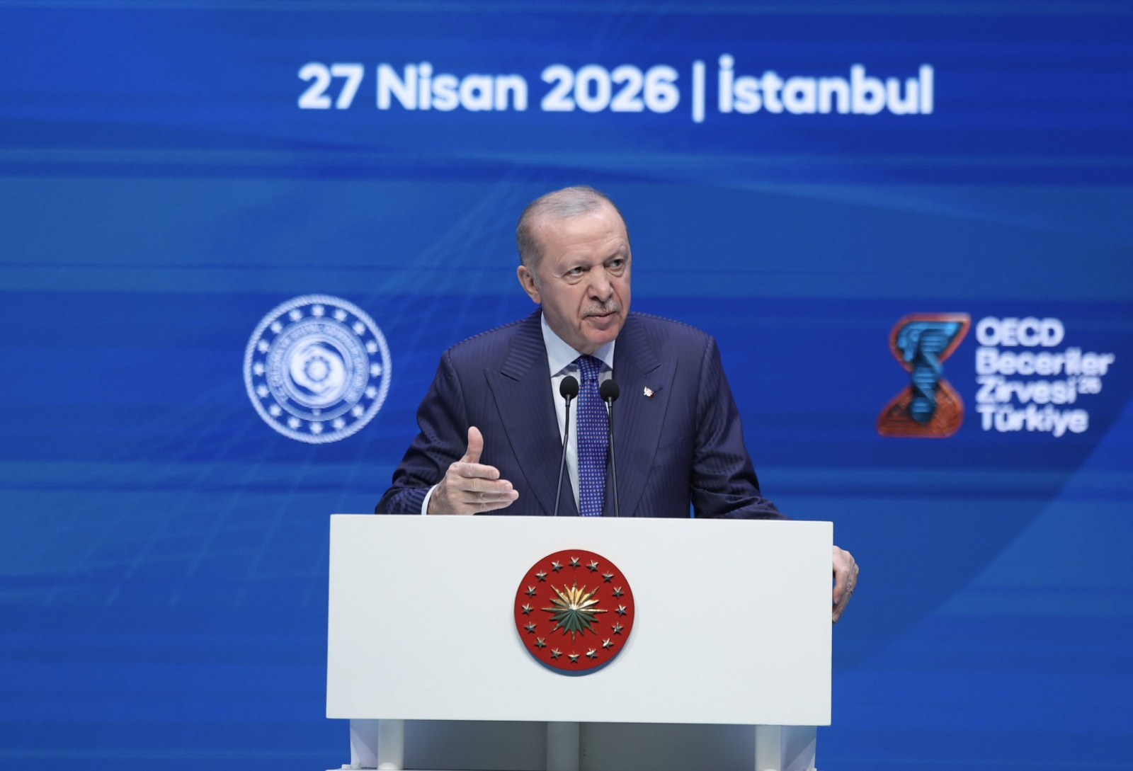 Cumhurbaşkanı Erdoğan’dan Nüfus Uyarısı: İnsanlar Daha Uzun Süre Çalışacak