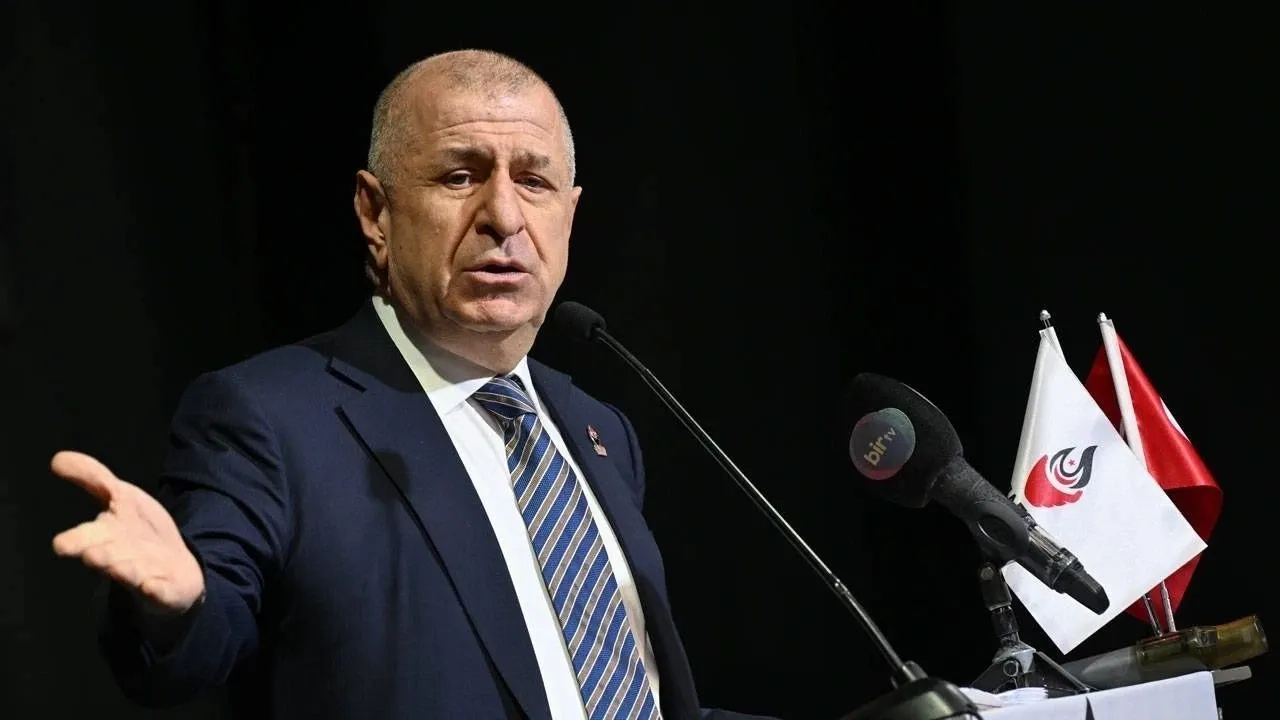 Ümit Özdağ’dan Sert Çıkış: 'Diplomalar Gençler İçin Tek Yön Bilete Döndü'
