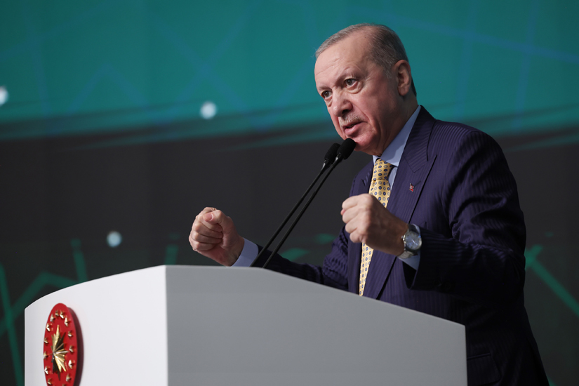 Cumhurbaşkanı Erdoğan: 'Hava Sahamızı İhlal Eden Her Tehdide Karşı Önlem Alıyoruz!'