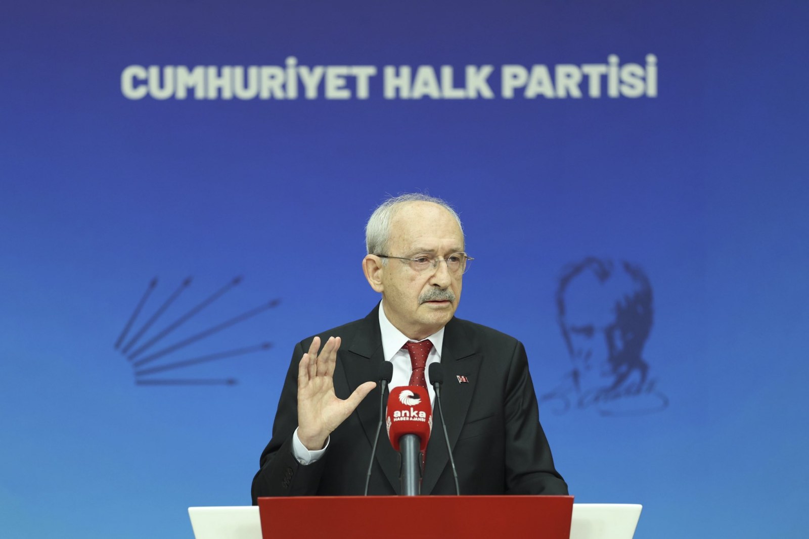 Kılıçdaroğlu’ndan NATO Zirvesi Mesajı: 'Türkiye İleri Karakol Değil, Stratejik Merkez Ülkedir'
