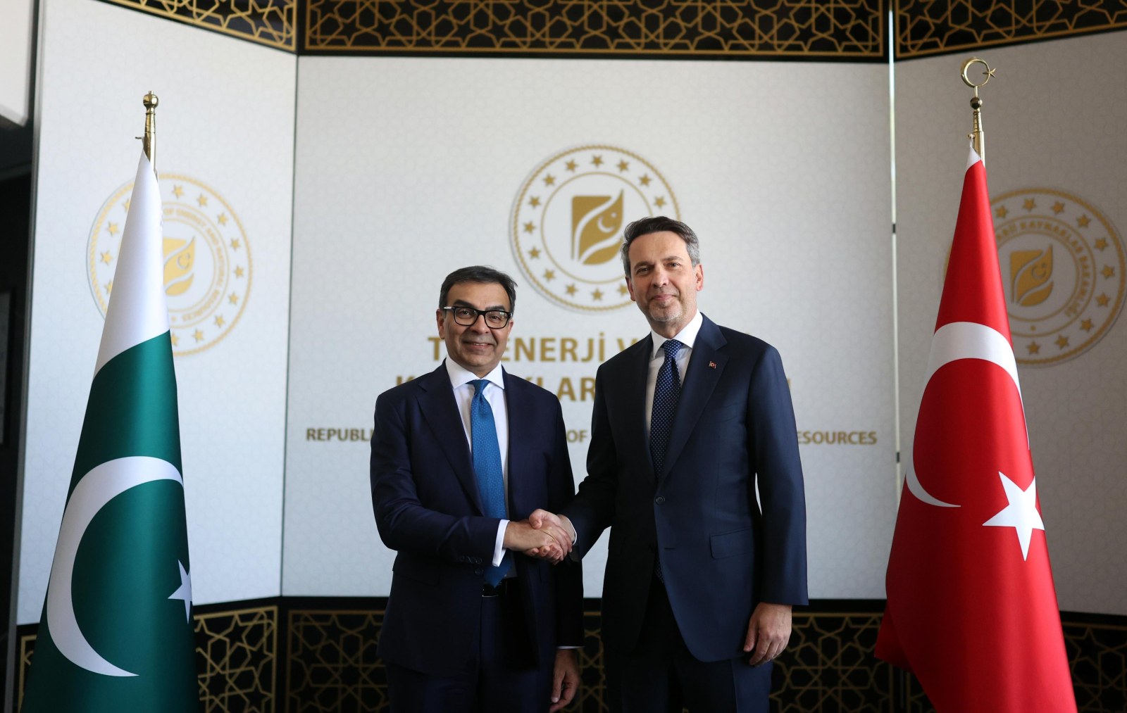 Türkiye ile Pakistan Arasında Enerji Hamlesi: Yeni İş Birlikleri Masada