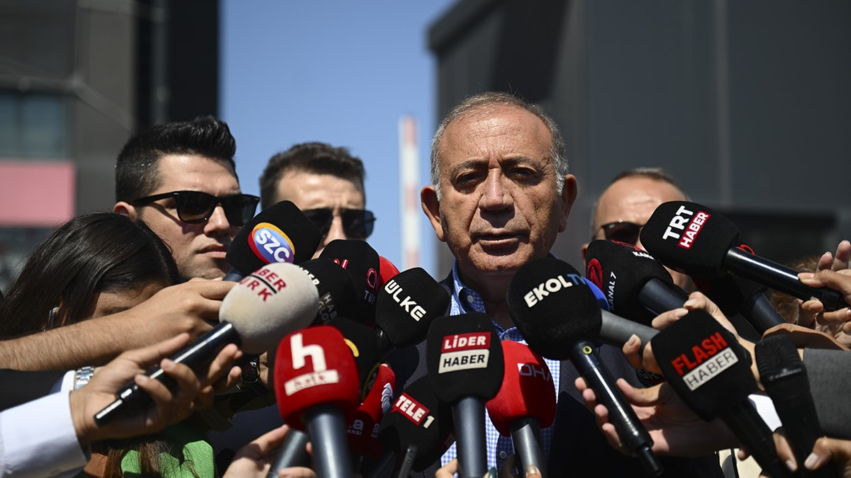 CHP İstanbul İl Kongresi Davasında Tedbir Kararı Devam Etti