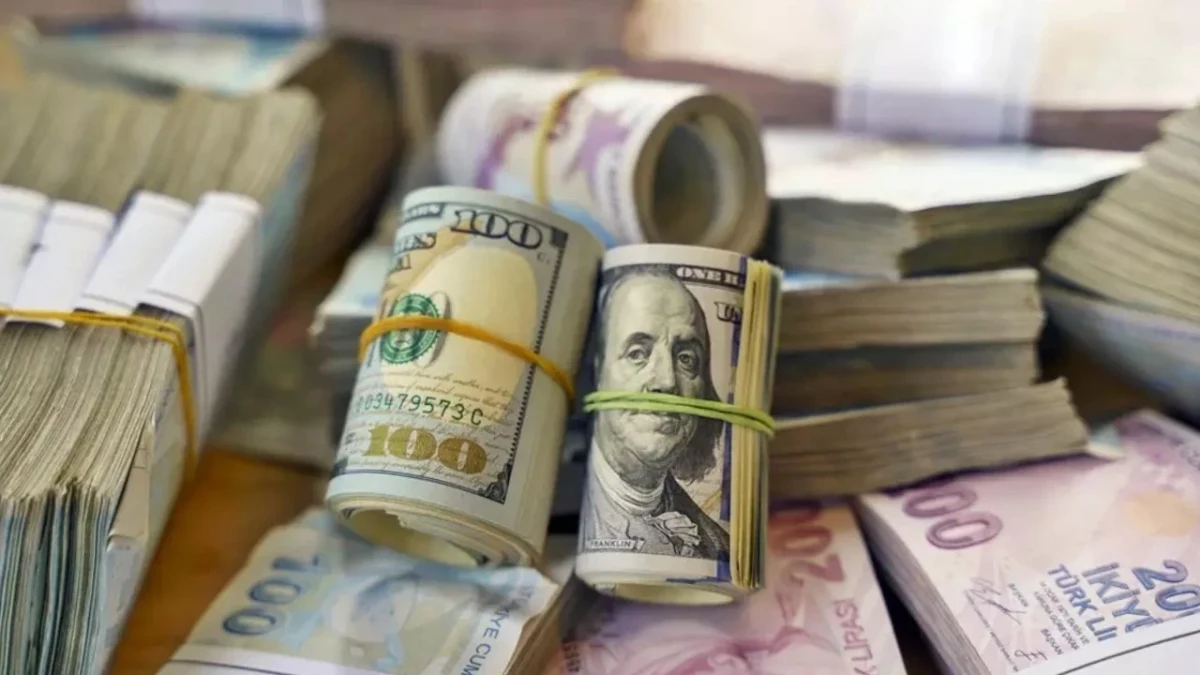 Dolar ve Euro Piyasasında Hareketli Başlangıç: TL Karşısında Son Durum