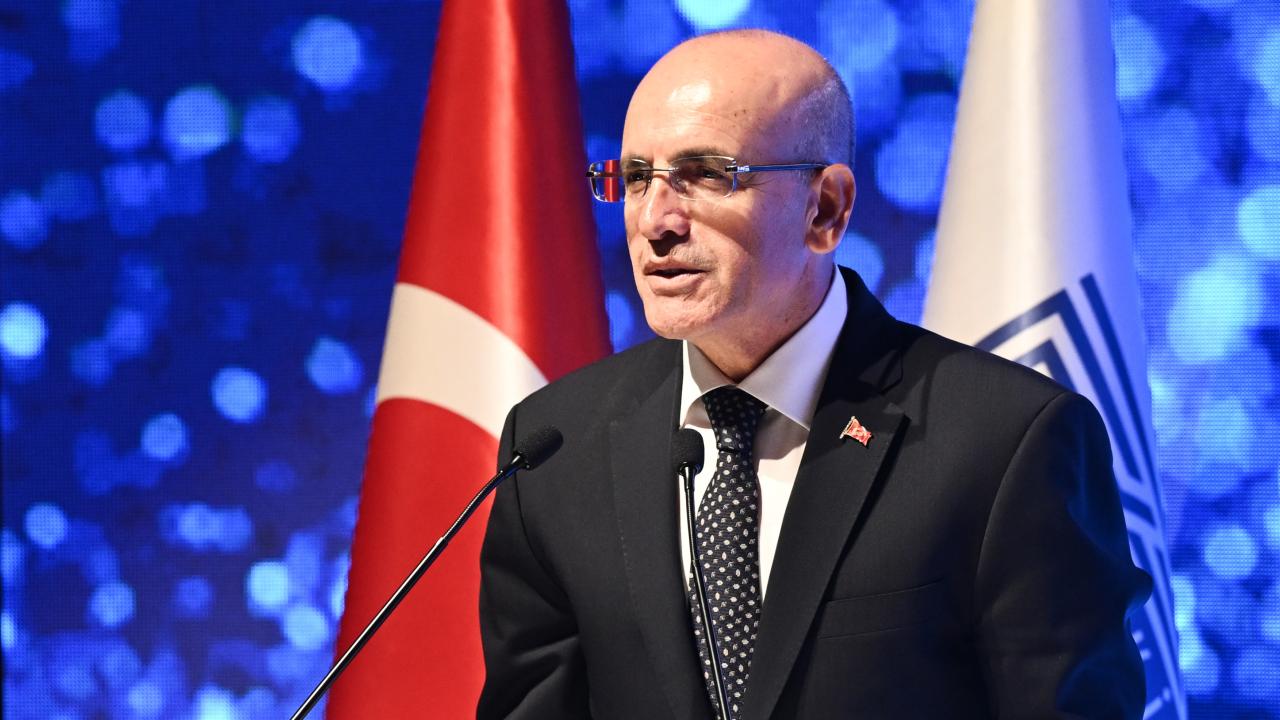 Bakan Şimşek Açıkladı: İhracatta Tarihi Rekor