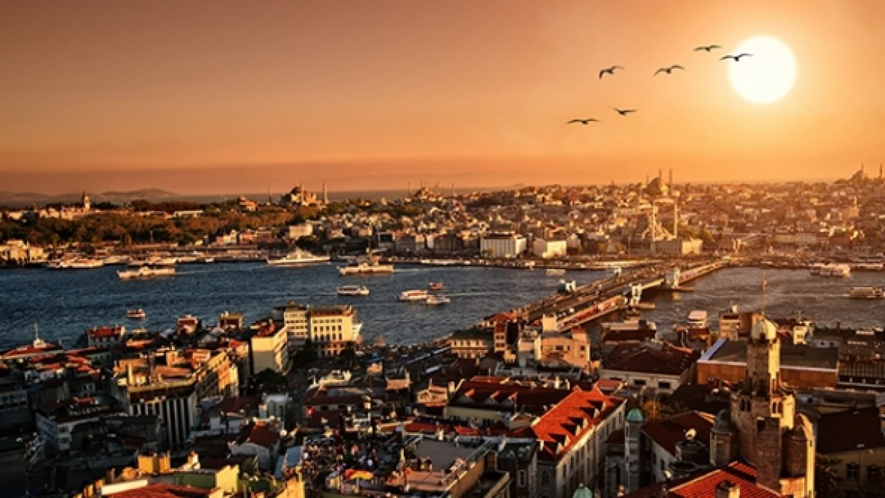 İstanbul'da Nem Yüzde 99'a Ulaştı, Hissedilen Sıcaklık 46 Dereceye Yükselecek