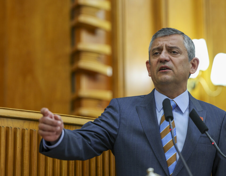 İmamoğlu'nun Adaylığı Belirsizleşirse Özel Kriterleri Açıkladı: Aday Değilim; Seçimi Kaybedersek Siyaseti Bırakırım!