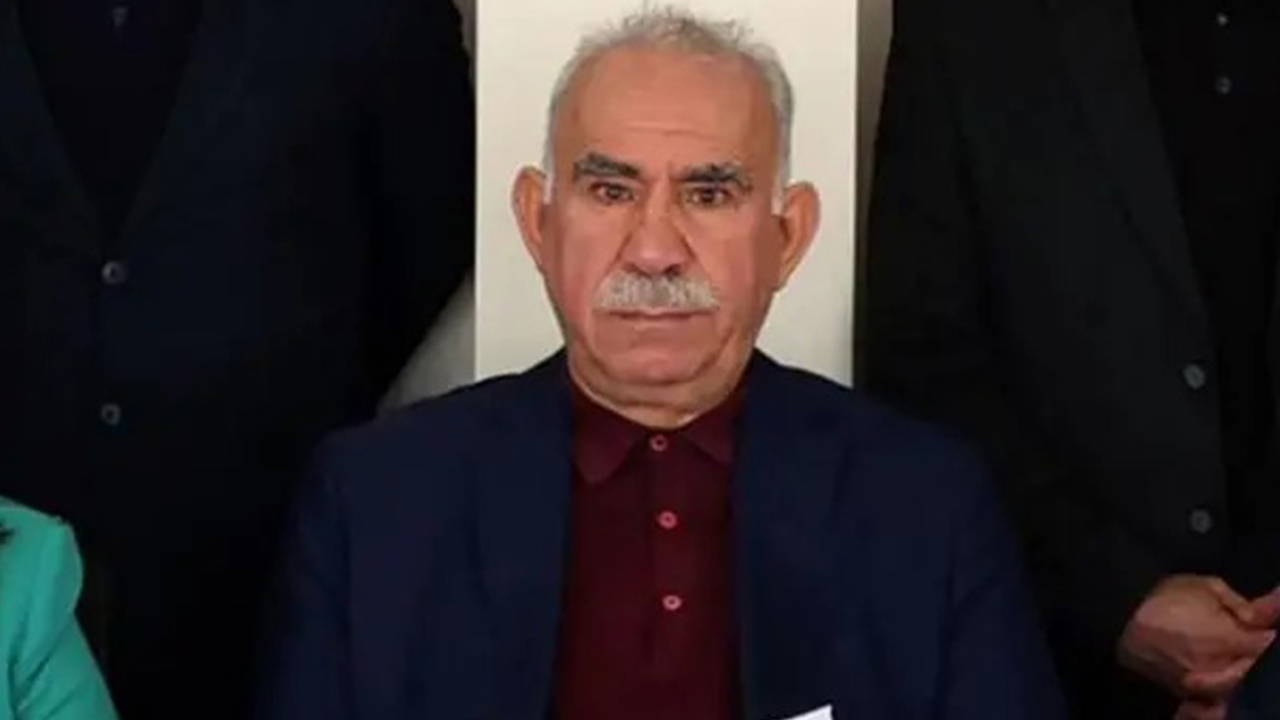 KADIKÖY'DE BARIŞ MİTİNGİ: ÖCALAN'IN MESAJI OKUNDU!