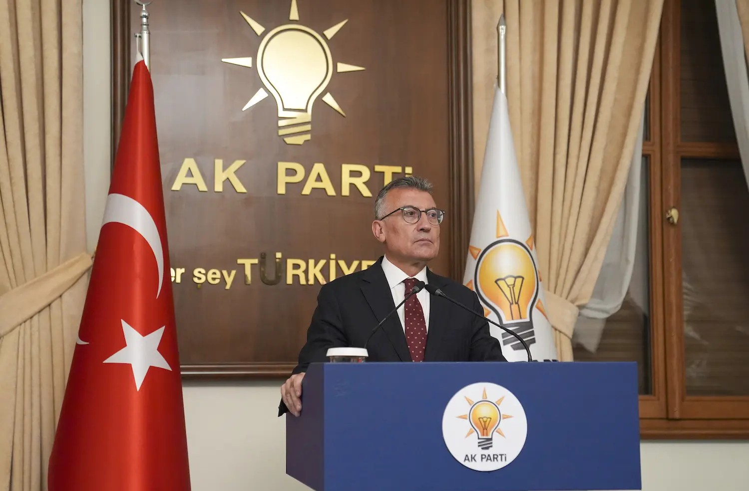 AK Parti'den İmralı Ziyaretine Yeşil Işık