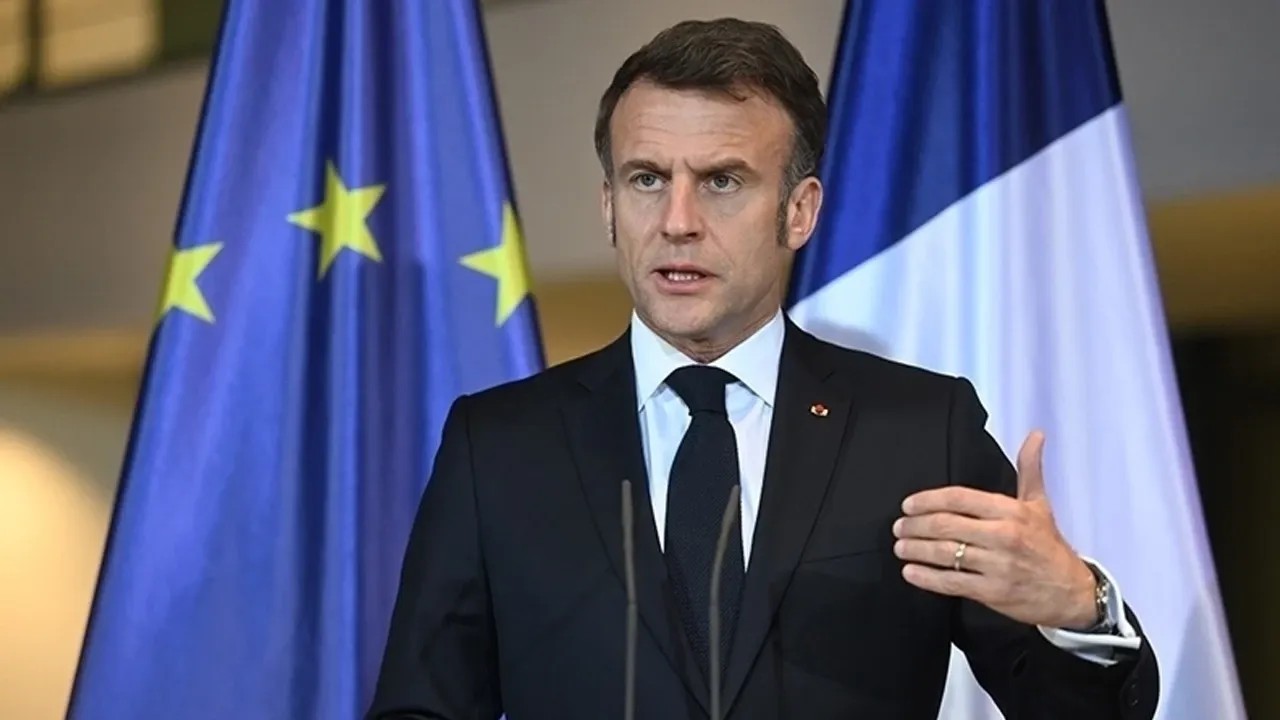 Fransa Cumhurbaşkanı Macron'dan Rusya'ya Sert Eleştiriler: 'Gerçek Bir Diktatörlük'