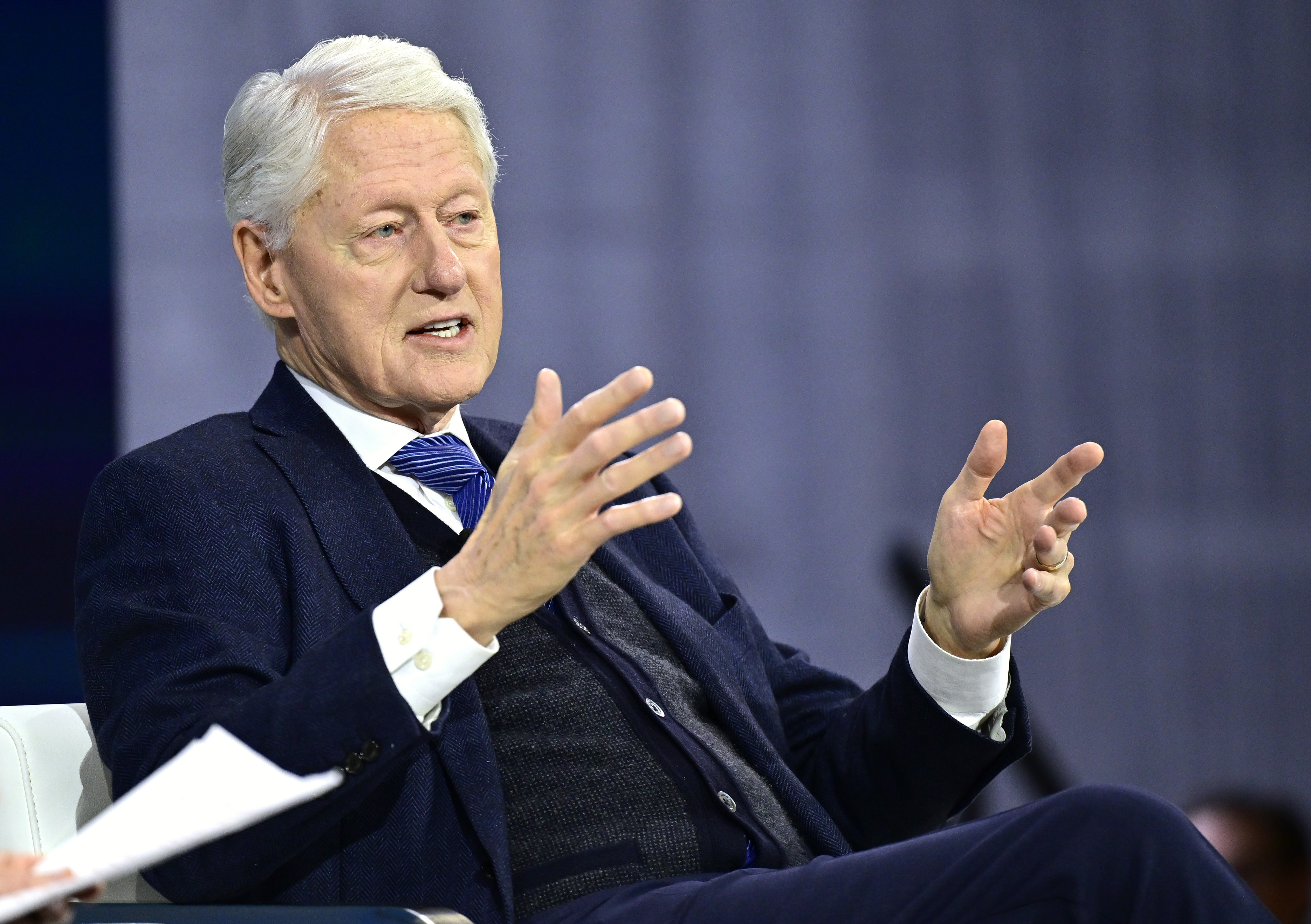Bill Clinton'ın Sözcüsü Epstein Dosyalarının Tamamen Açıklanmasını Talep Etti
