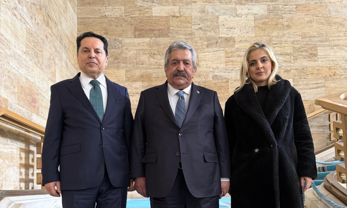 CHP'li Özer, MHP'li Yıldız'ı TBMM'de Ziyaret Etti : 'Barış Sürecini Görüştü'