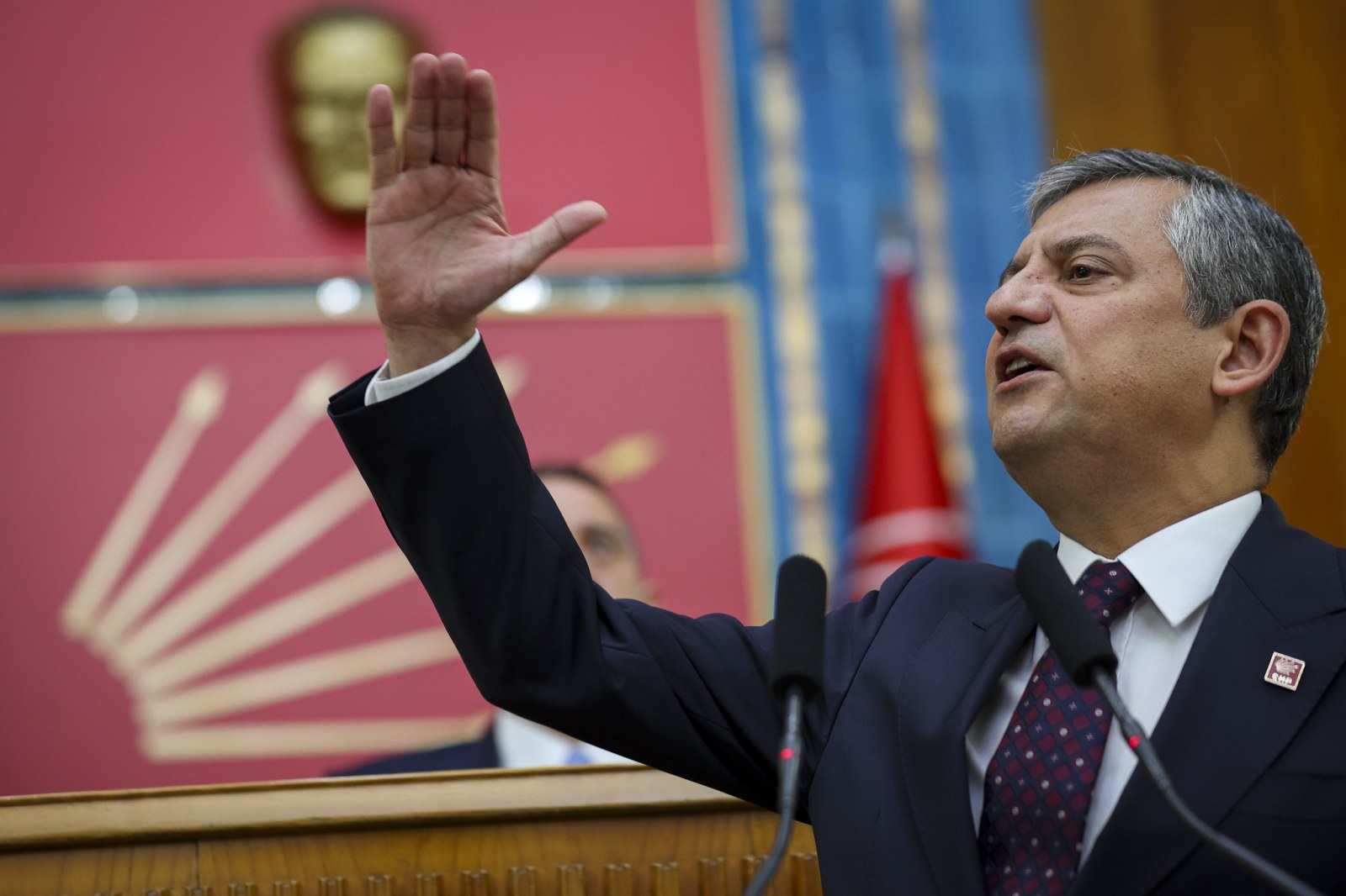 Özgür Özel Çok Sert Konuştu: 'AK Parti’nin Kara Düzeni Bitecek'