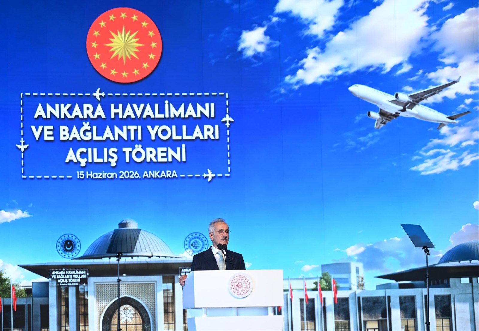 Uraloğlu: 'Ankara Havalimanı’nı Küresel Bir Havacılık Merkezine Dönüştürdük'