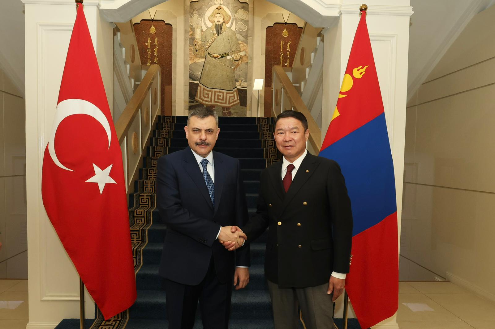 Bakan Çiftçi’den FETÖ ve Siber Suçlara Karşı Ortak Mücadele Mesajı