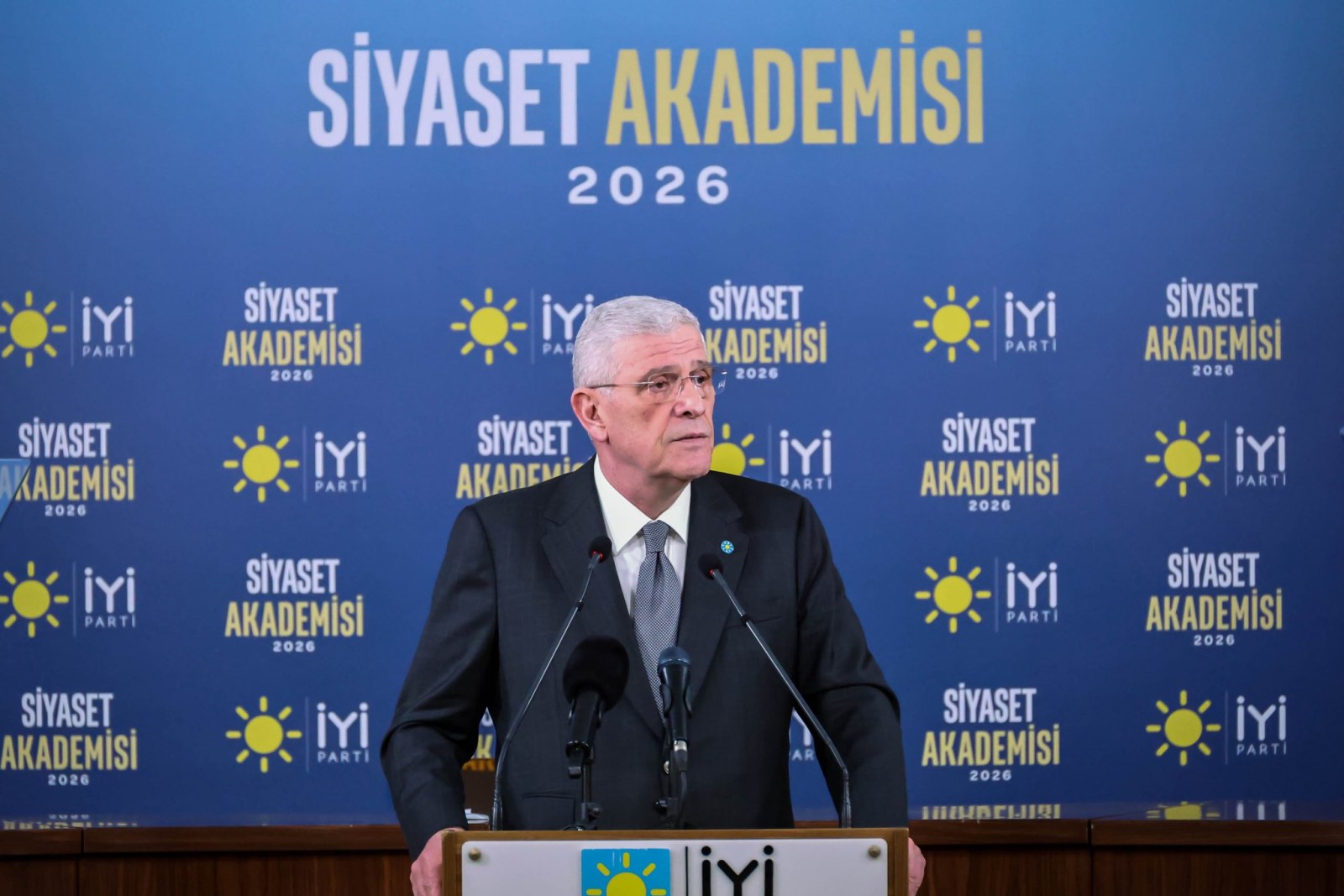 Müsavat Dervişoğlu: Türkiye Değişen Küresel Dengelere Göre Hareket Etmeli