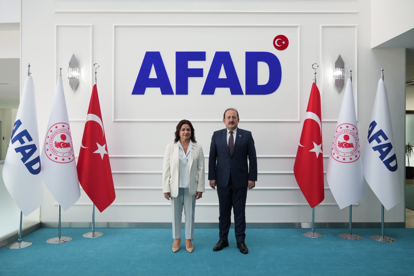 AFAD’da Türkiye-Lübnan Görüşmesi: İnsani Yardım ve Afet İş Birliği Masada