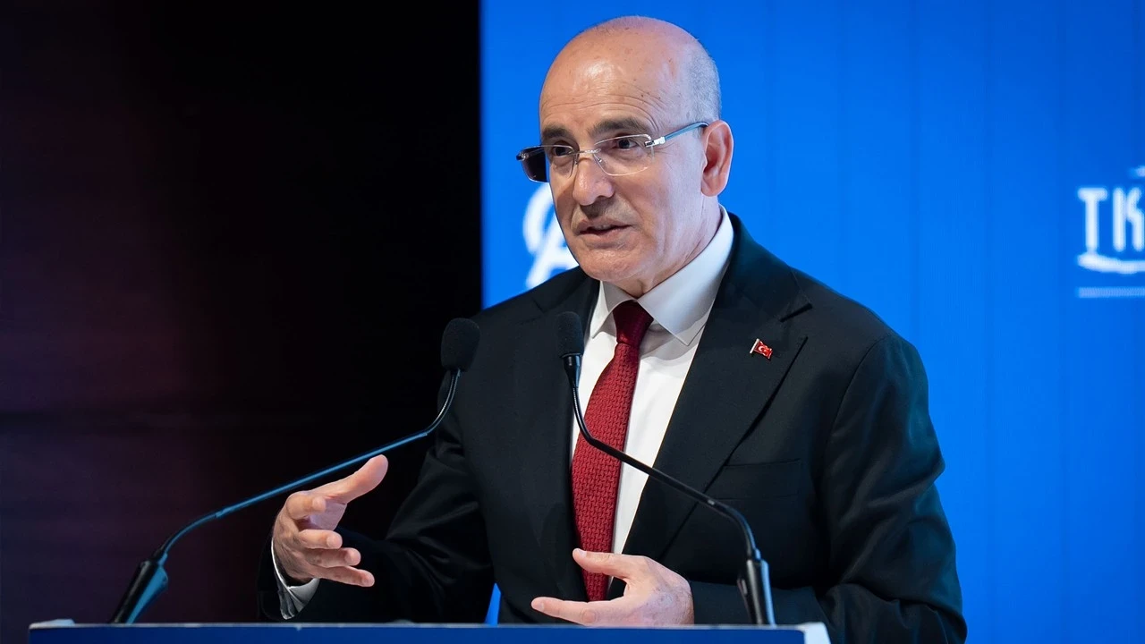 Şimşek: 'Yılın İlk Yarısında Faiz Dışı Bütçe Fazlası 521 Milyar TL’ye Ulaştı'