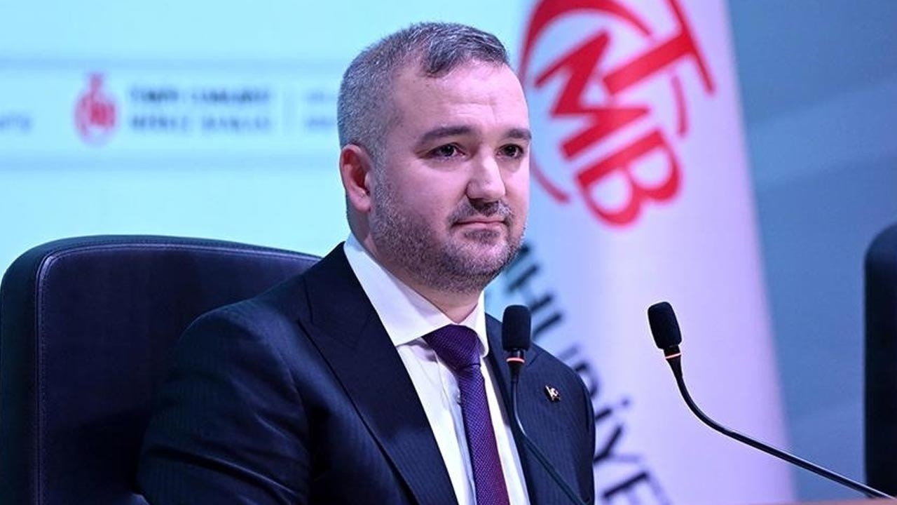 TCMB Başkanı Fatih Karahan’dan Enflasyon ve Faiz Mesajı: Sıkı Duruş Sürecek