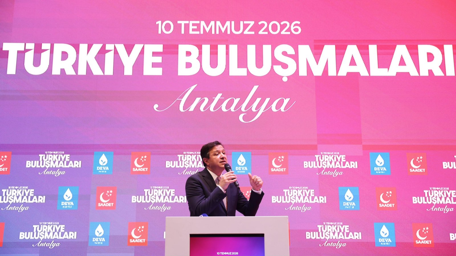 Mahmut Arıkan: 'Türkiye'nin İhtiyacı Yeni Bir İktidardan Önce Yeni Bir Devlet Anlayışıdır'