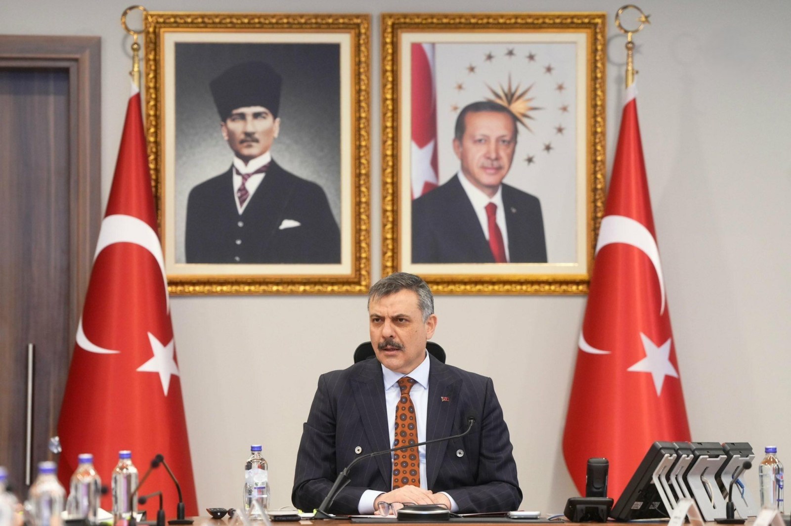 İçişleri Bakanı Çiftçi Açıkladı: İstanbul’daki Silahlı Çatışmada 3 Kişi Etkisiz Hale Getirildi
