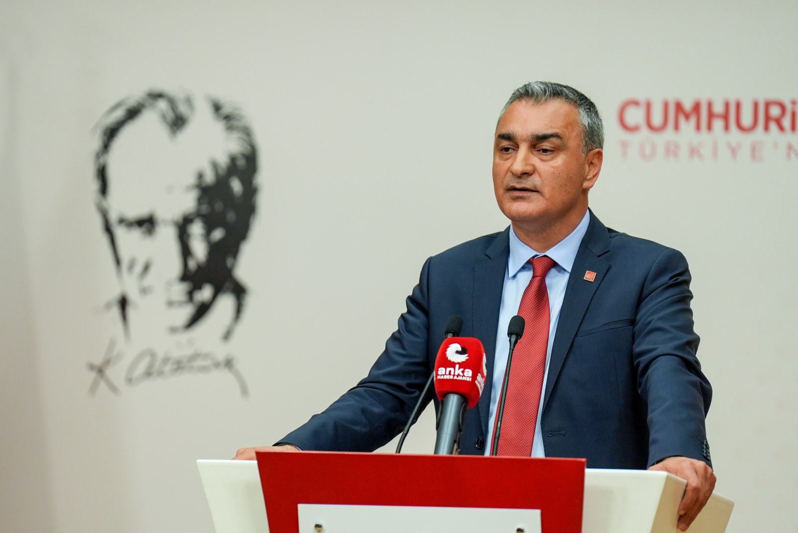 CHP’de Disiplin Kararı! 9 Milletvekili İçin İhraç Düğmesine Basıldı
