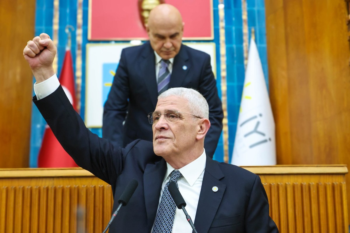 Dervişoğlu’ndan Sert Çıkış: 'Gençleri Umutsuzluğa Sürükleyen Düzeni Değiştireceğiz'