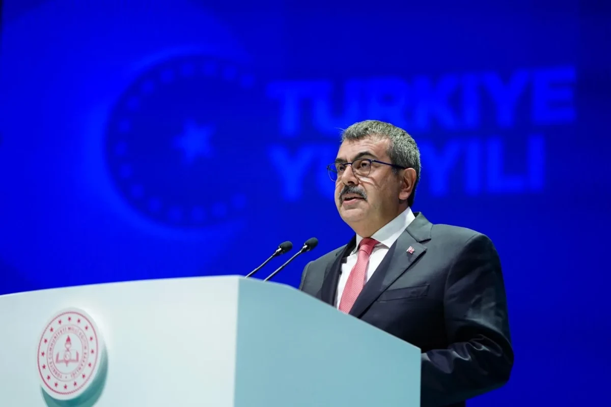 Milli Eğitim Bakanı Yusuf Tekin: 'Güçlü Türkiye'nin Temeli, Millî Şuurla Yetişen Gençliktir'