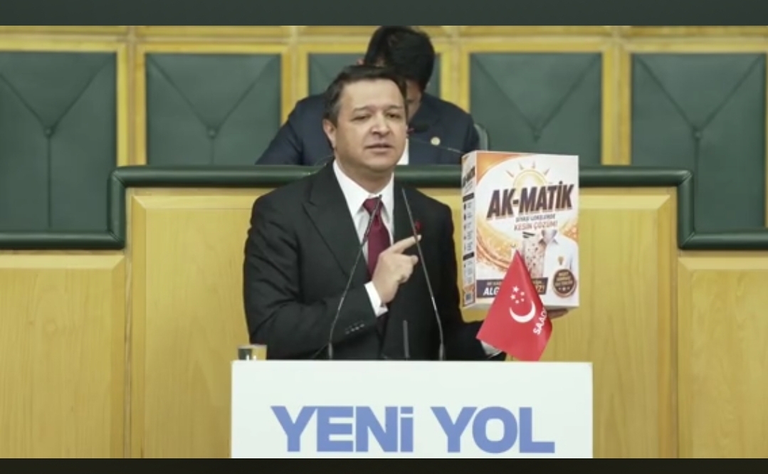Arıkan’dan Sembolik Tepki: 'AK-MATİK’le Her Şey Temizleniyor!'