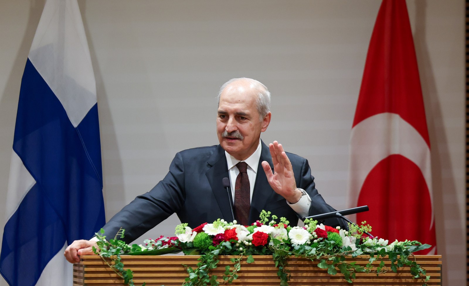 Kurtulmuş: 'Çok Kutuplu Dünya Düzeni Kapıda, Türkiye Merkezde Olacak'