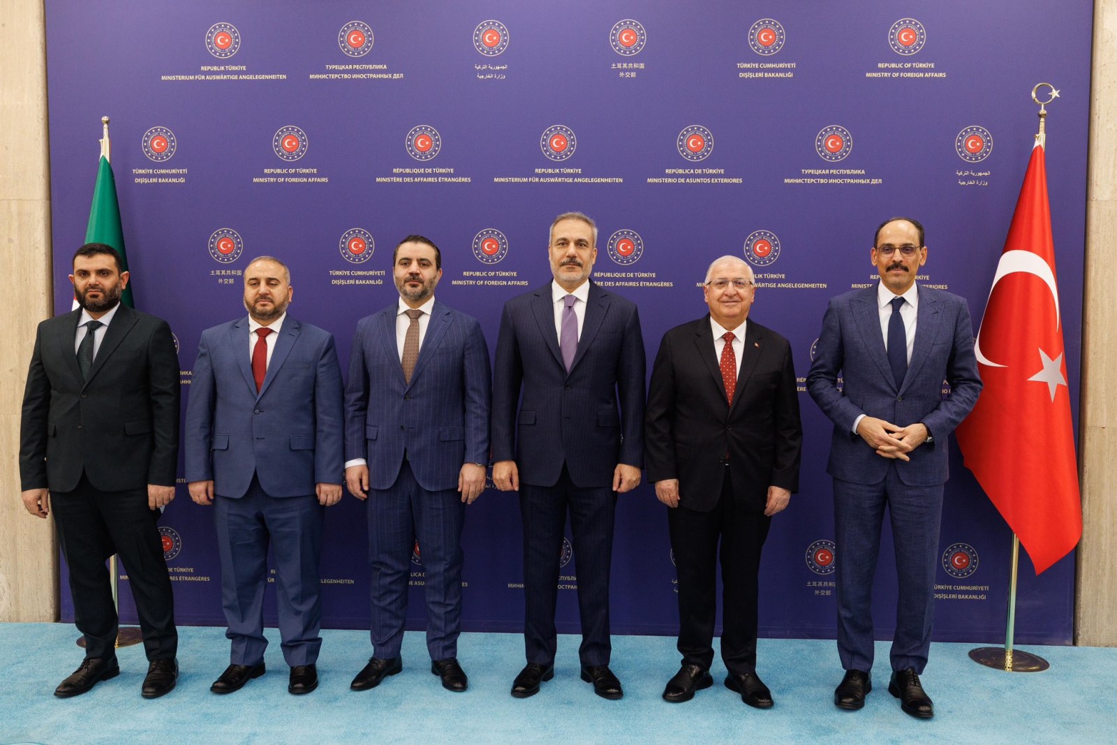 Fidan'dan Suriye Açıklaması: 'Güvenliklerimiz Ayrılmaz, Her Türlü Desteği Vereceğiz!'