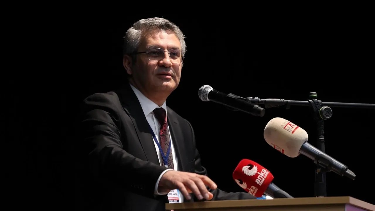 CHP İstanbul Milletvekili Salıcı'dan Cumhurbaşkanı Erdoğan'ın Mısır Ziyaretine : '11 Yıl Kaybettik, Zararın Hesabını Kim Verecek?'