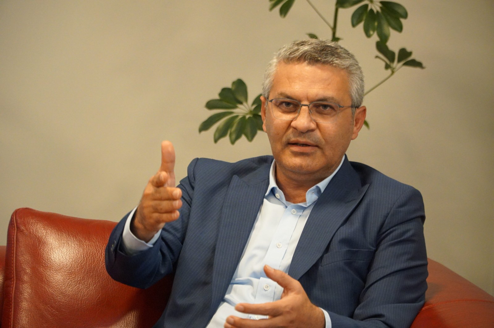 Salıcı'dan 'Dehşet Konut Krizi' Uyarısı: 'Asgari Ücretlinin Ev Sahibi Olma Şansı Kalmadı!'