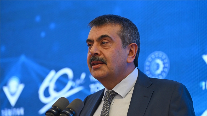 Bakan Tekin Duyurdu : 15 Bin Öğretmen Ataması İçin Tarih Belli Oldu!