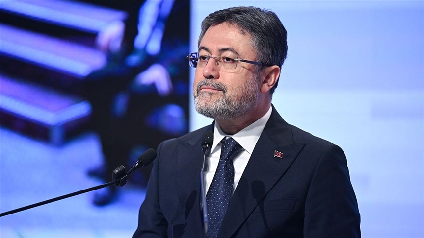 Bakan Yumaklı Açıkladı : Zirai İlaçlara Reçete Zorunluluğu Geliyor!