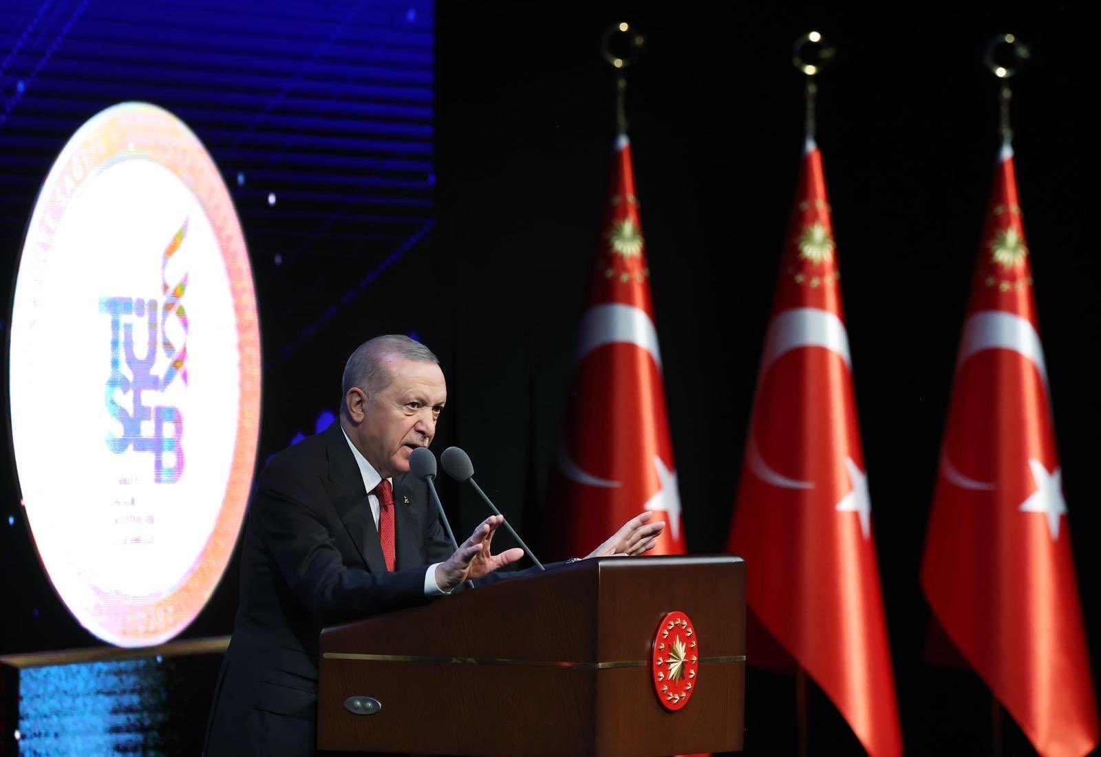 Cumhurbaşkanı Erdoğan'dan Sağlıkta Dev Yatırım Açıklaması: 'Hekim Sayısı Rekor Kırdı, 86 Milyona Birinci Sınıf Hizmet'