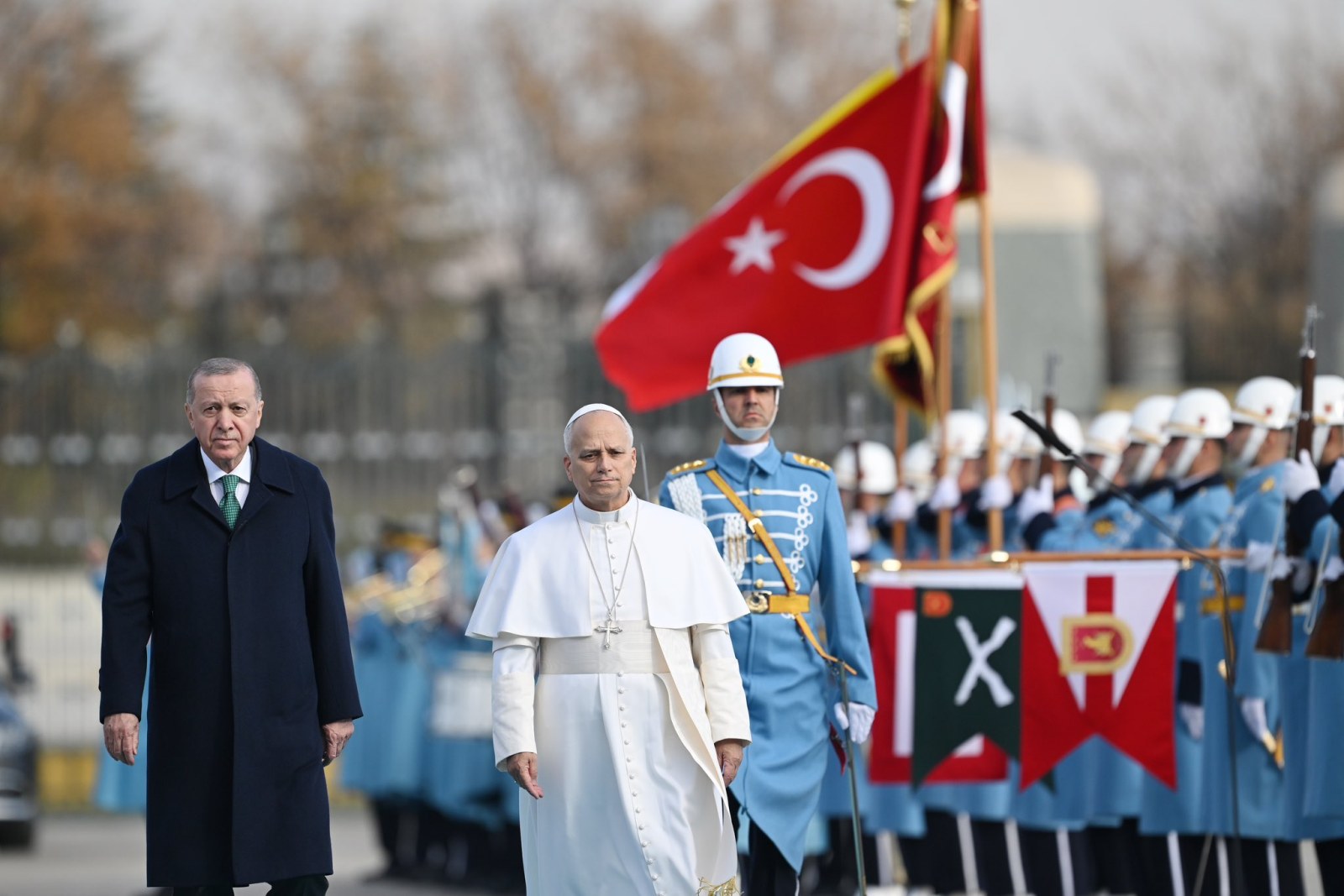 Papa'nın İlk Ziyareti Türkiye'ye: Erdoğan'dan 'Kritik Dönemde Barış Mesajı'